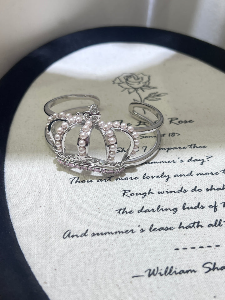 Crown Cuff