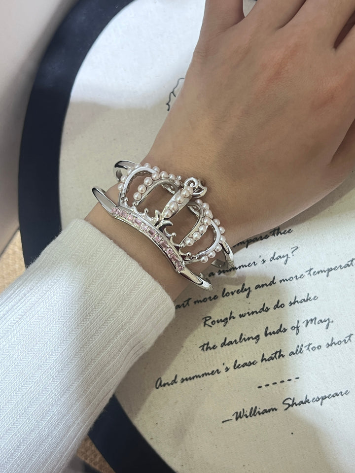 Crown Cuff