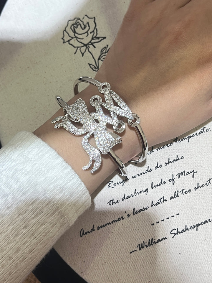 Corset Cuff